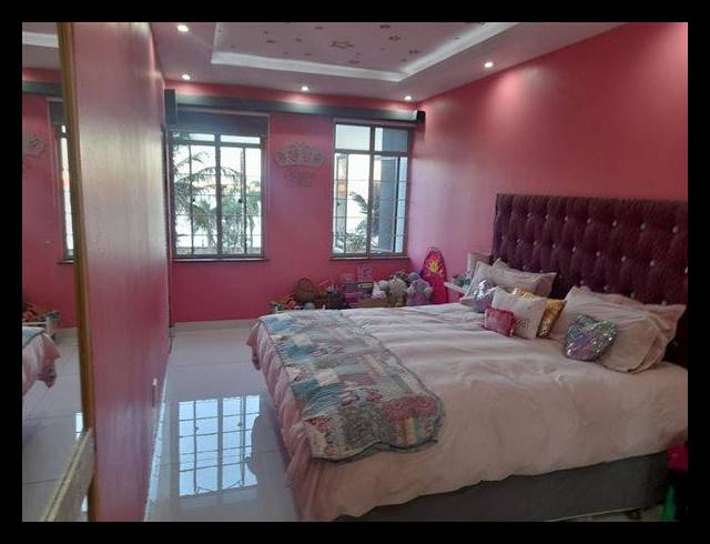 3 BEDROOM APARTMENT FOR SALE IN DURBAN CBD